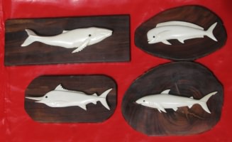 Knochenschnitzereien